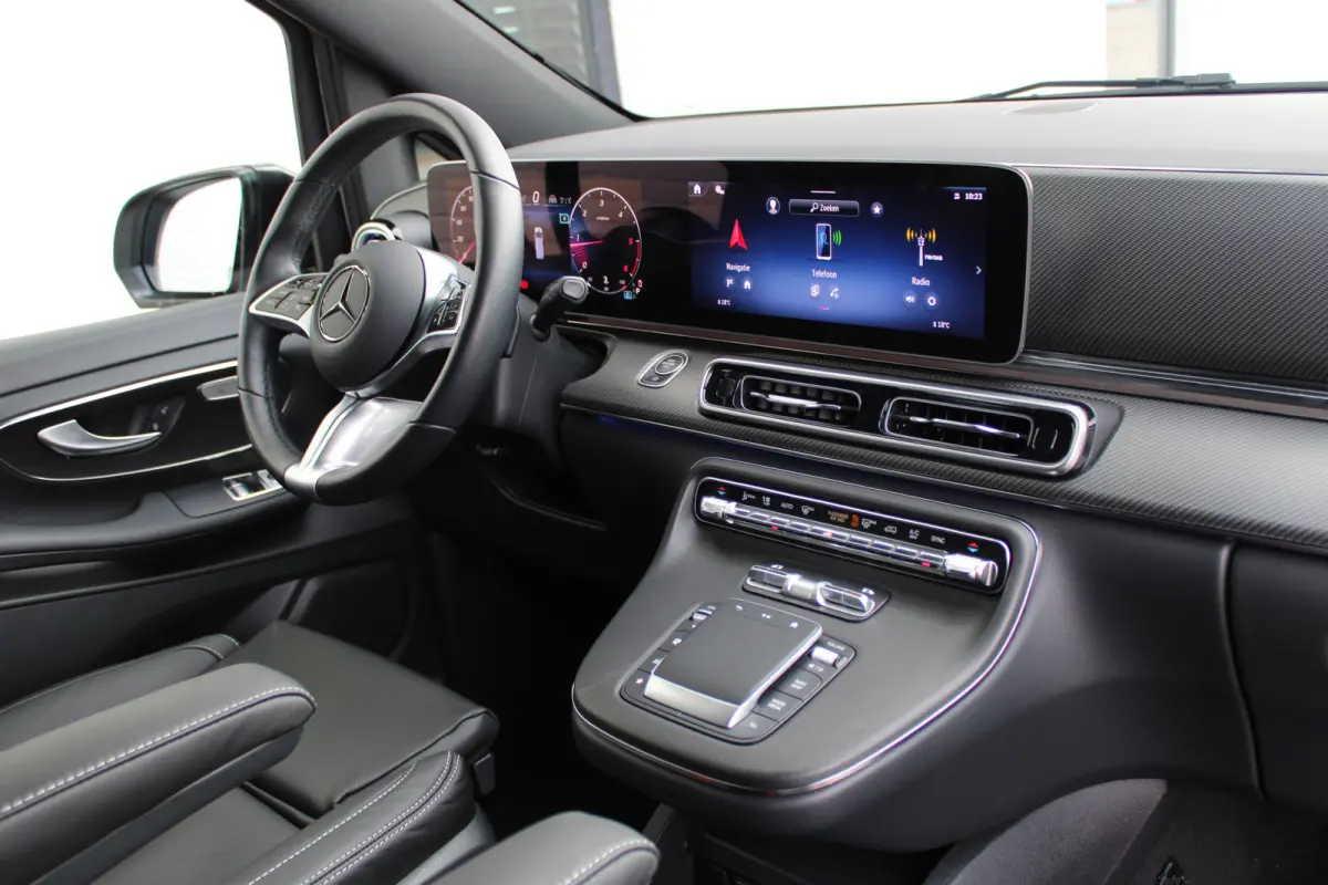 250d / DC / AMG / 2x Elec Schuifdeur / Camera / Vol Opties / NIEUWSTAAT