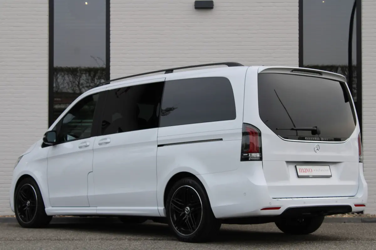 250d / DC / AMG / 2x Elec Schuifdeur / Camera / Vol Opties / NIEUWSTAAT