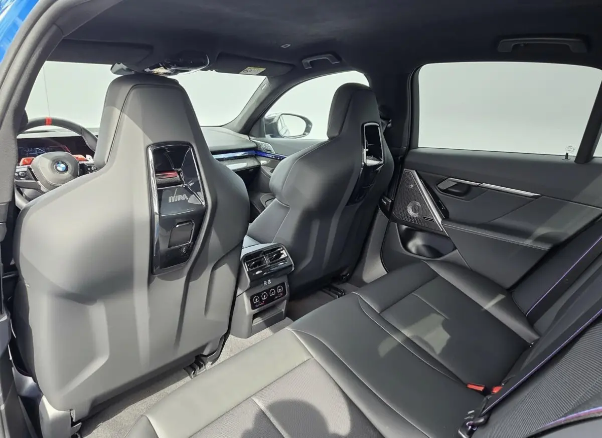M5 | Keramisch | Full PPF | NAP | Carbon exterieur | Santorini Blue