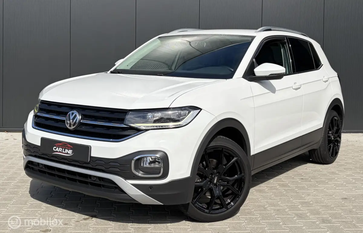 1.0 TSI Style|LED|KEYLESS|AUTOMAAT|NAP|