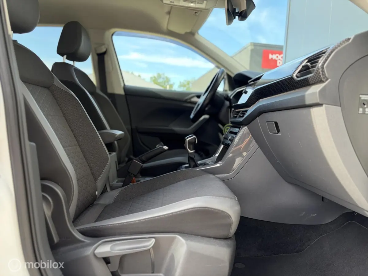 1.0 TSI Style|LED|KEYLESS|AUTOMAAT|NAP|