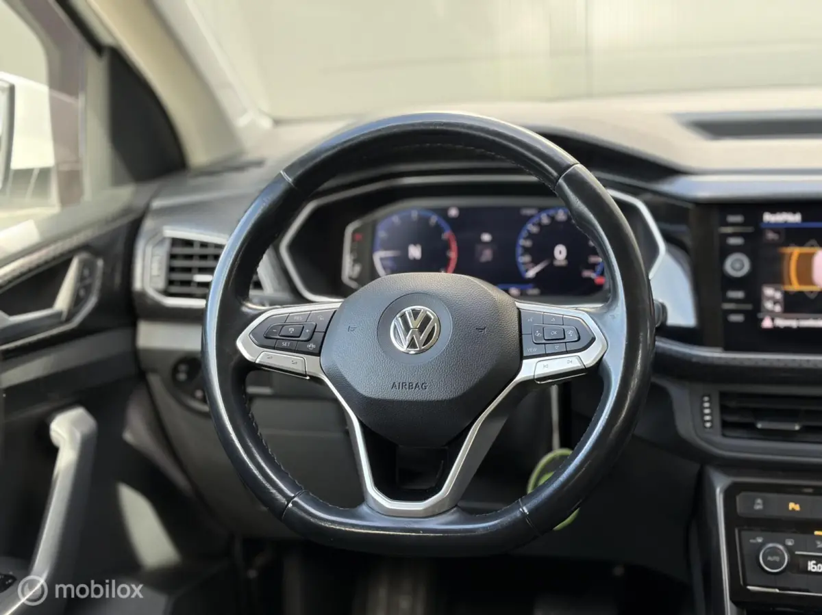1.0 TSI Style|LED|KEYLESS|AUTOMAAT|NAP|