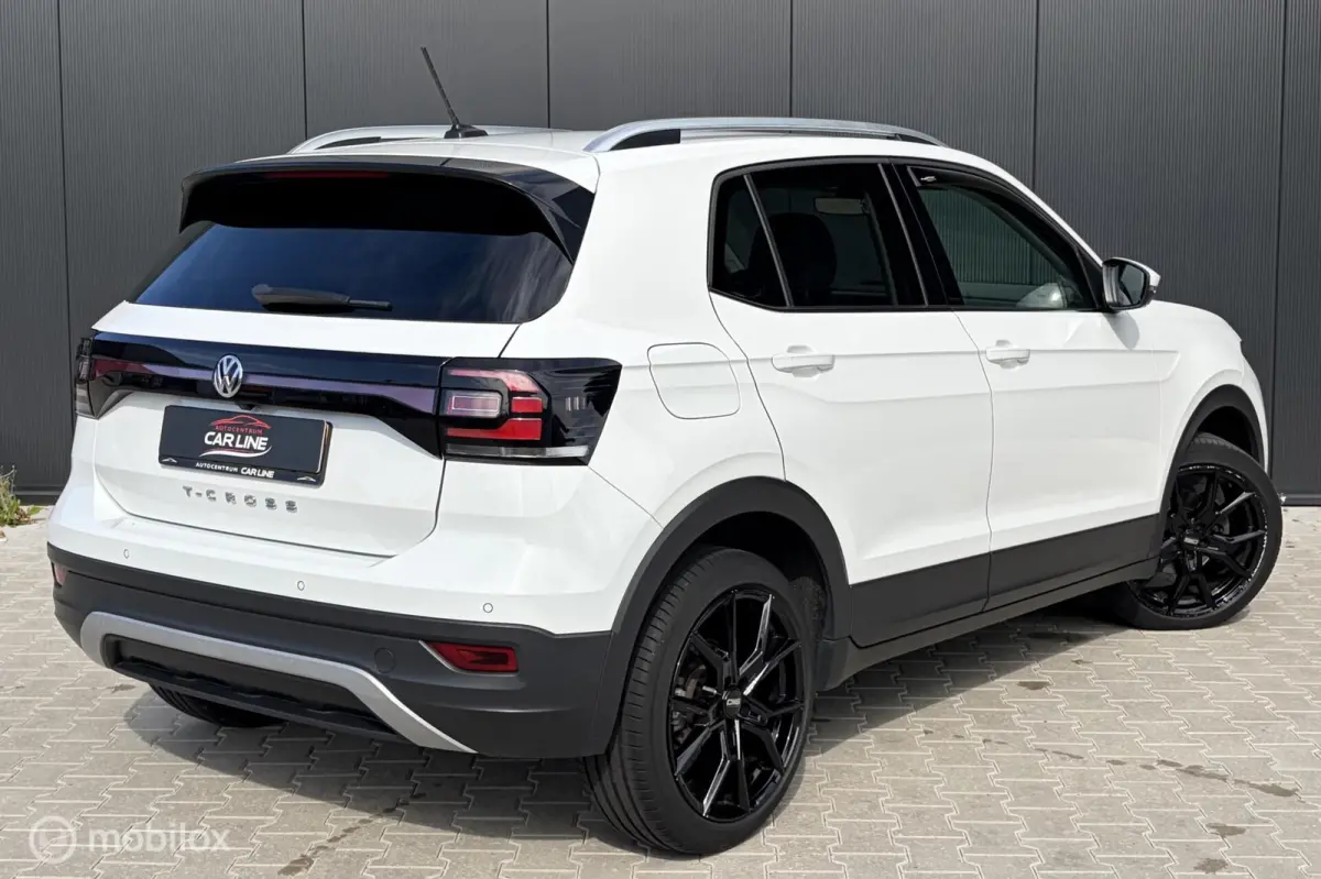 1.0 TSI Style|LED|KEYLESS|AUTOMAAT|NAP|