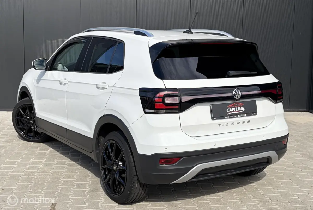 1.0 TSI Style|LED|KEYLESS|AUTOMAAT|NAP|