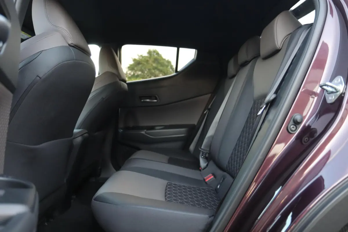 1.8 HYBRID EXECUTIVE 🚗 | 21.017 KM | JBL 🎵 | CARPLAY 📱 | CAMERA 📸 | BLIND SPOT | KEYLESS | 1E EIG. | GARANTIE 2032 ⭐