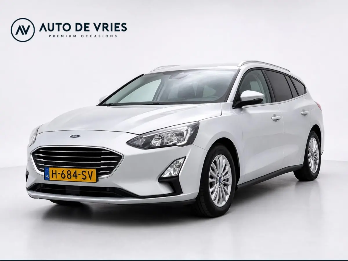 1.0 125pk EcoBoost Automaat Titanium Business Automaat | Carplay | Winterpakket | Privacy glass