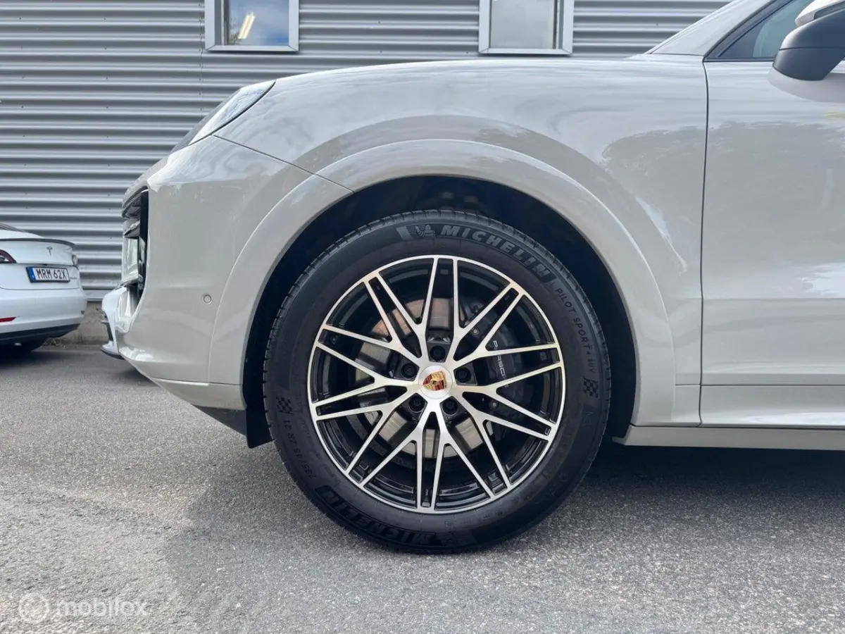 3.0 E-Hybrid, pano, luchtv., trekhaak, BOSE