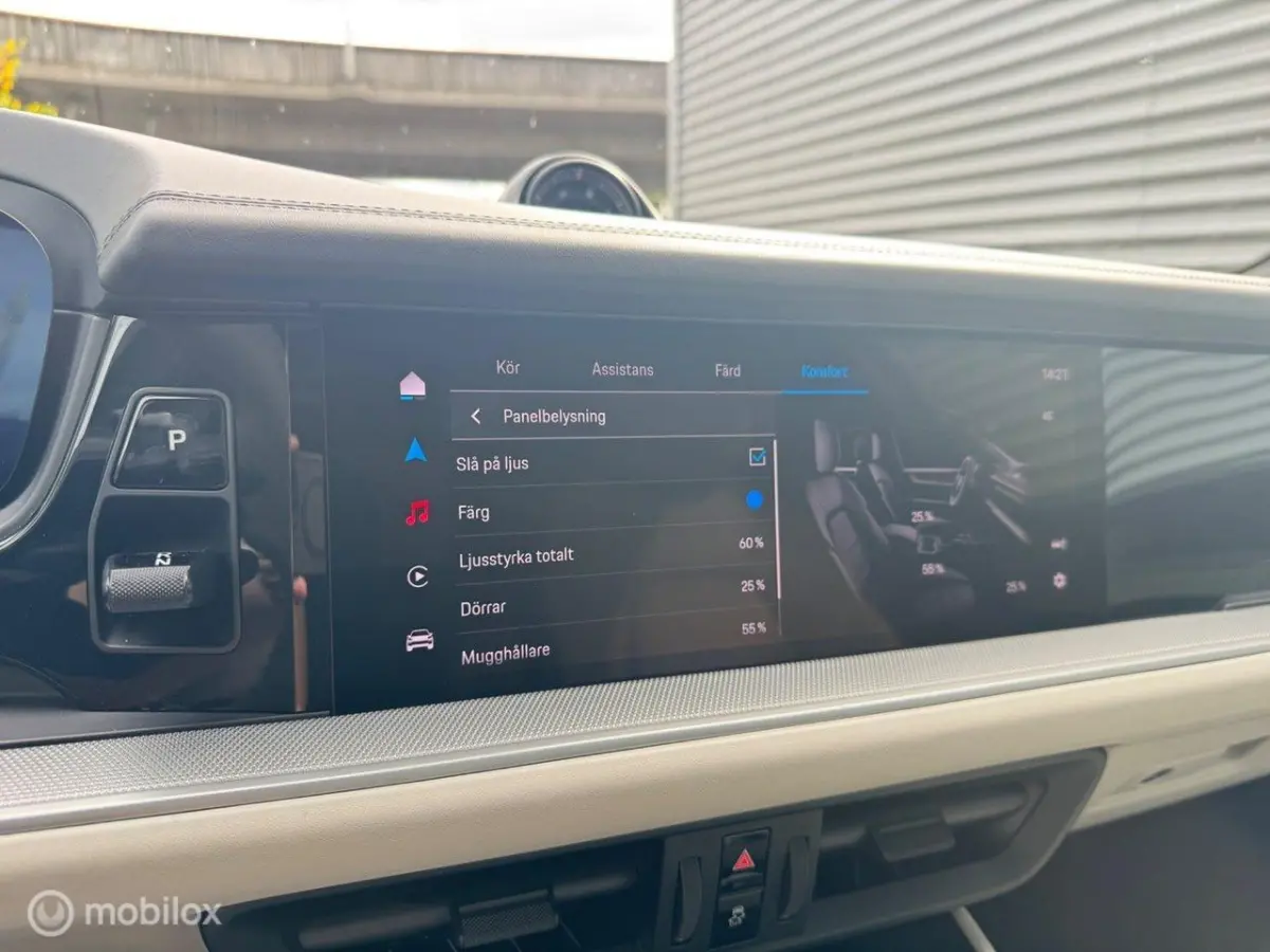 3.0 E-Hybrid, pano, luchtv., trekhaak, BOSE