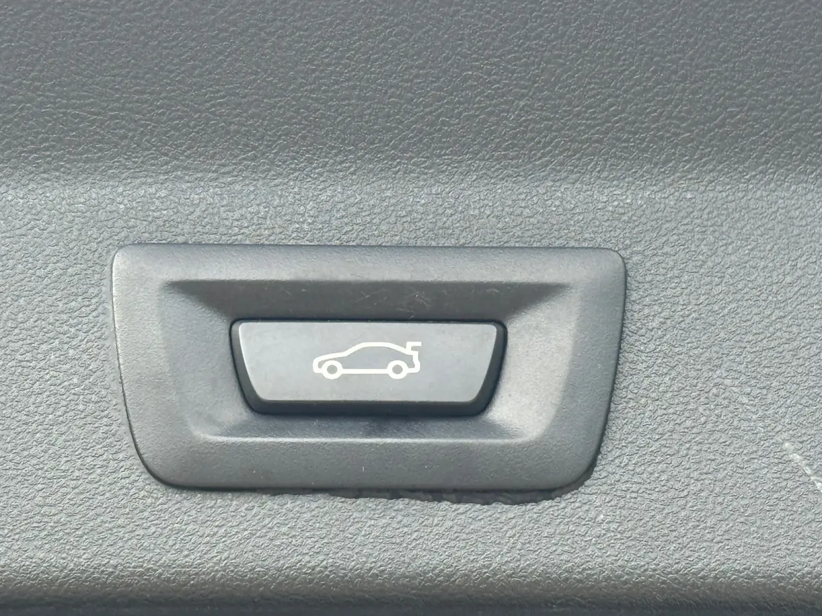Executive M-SPORT 80 kWh 98% SOH LCI FACELIFT