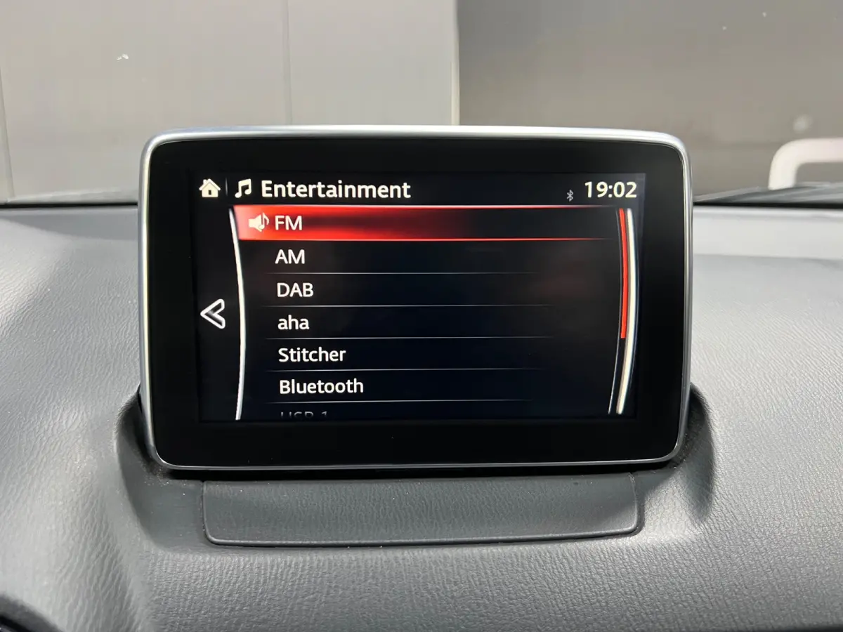 2.0 SkyActiv-G 120 GT|HUD|Trekhaak|Carplay|Cam|Stoelverw.|
