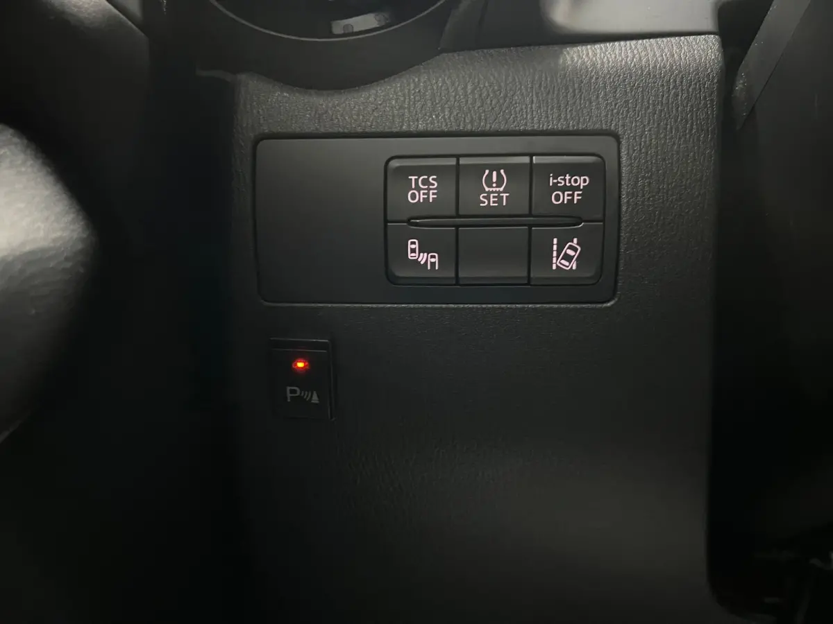 2.0 SkyActiv-G 120 GT|HUD|Trekhaak|Carplay|Cam|Stoelverw.|