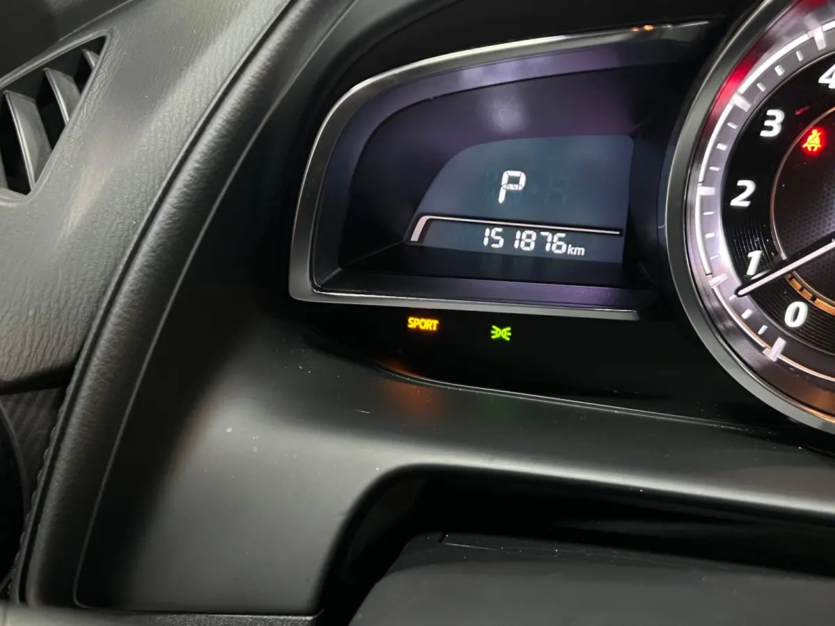 2.0 SkyActiv-G 120 GT|HUD|Trekhaak|Carplay|Cam|Stoelverw.|