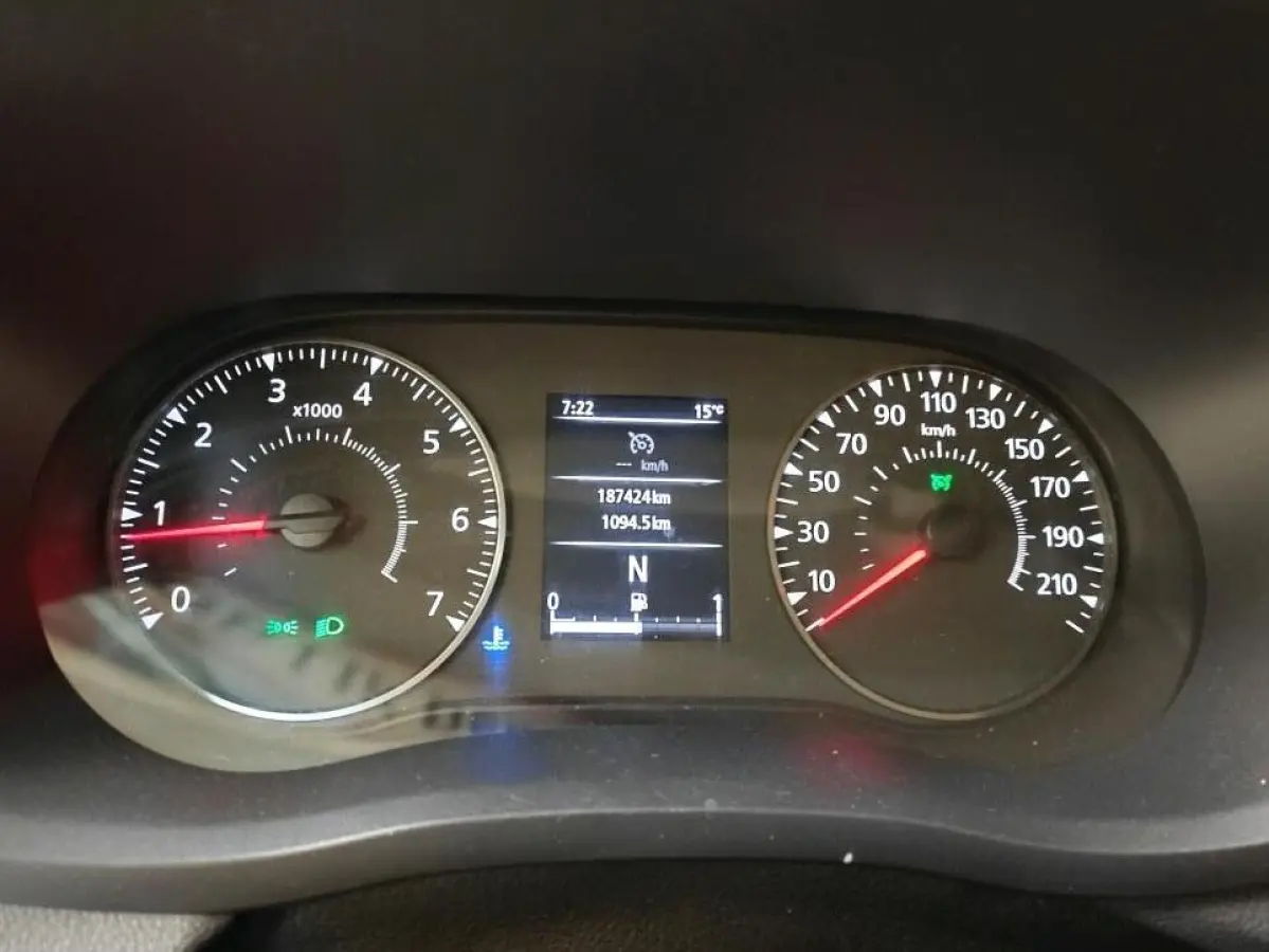 2.3 dCi 150 BAKWAGEN MEUBELBAK LOWLINER