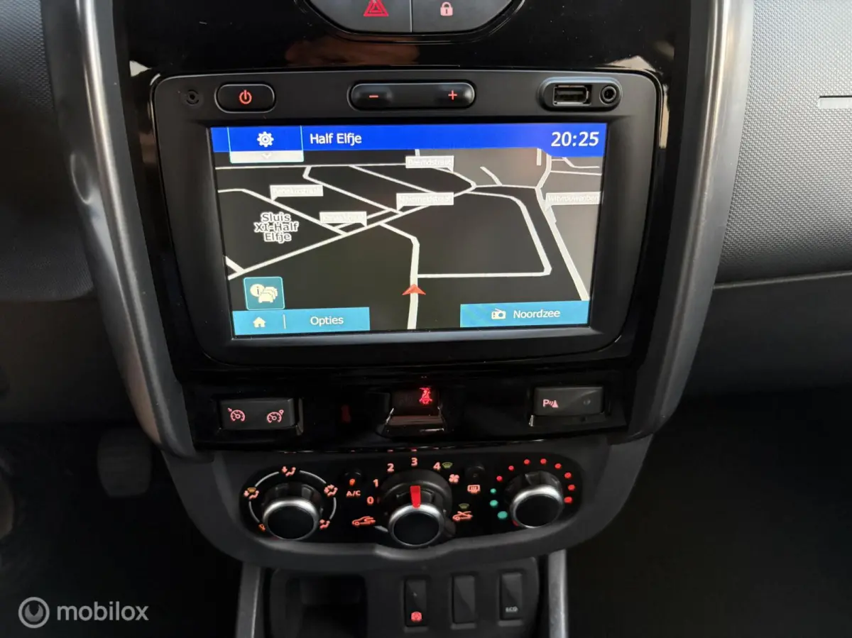1.2 TCe 4x2 LEER/NAVI/CRUISE/TREKHAAK