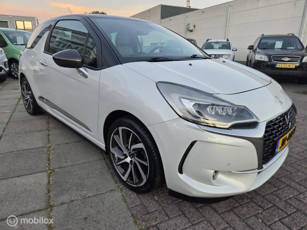 1.2 PureTech Sport Chic Camera/Nav/Leder/Xenon