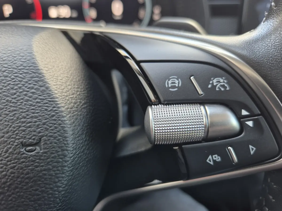 1.5 TSI ACT Business Edition,Cruisecontrol,Nav/Camera/Carplay,Stoel/Stuurverwarming,parkcontrol,