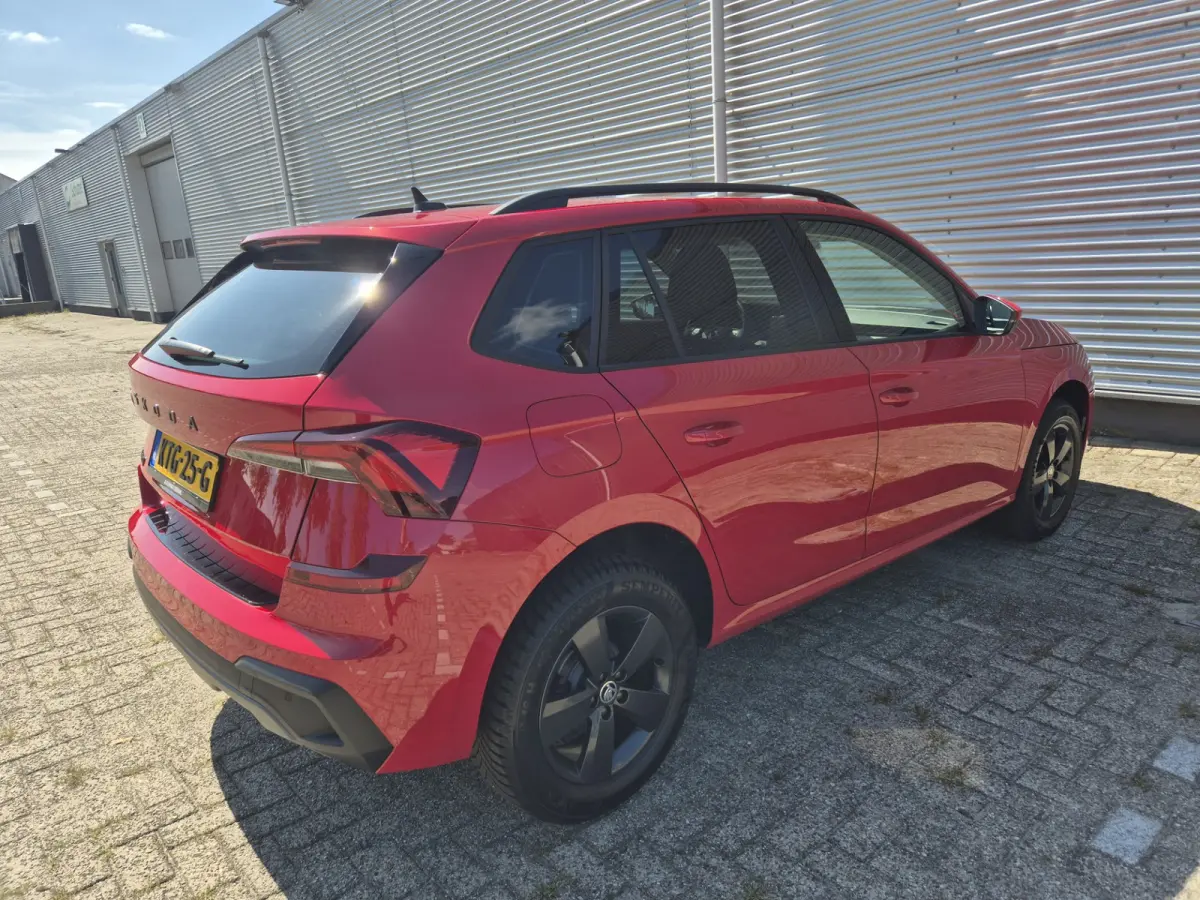 1.5 TSI ACT Business Edition,Cruisecontrol,Nav/Camera/Carplay,Stoel/Stuurverwarming,parkcontrol,