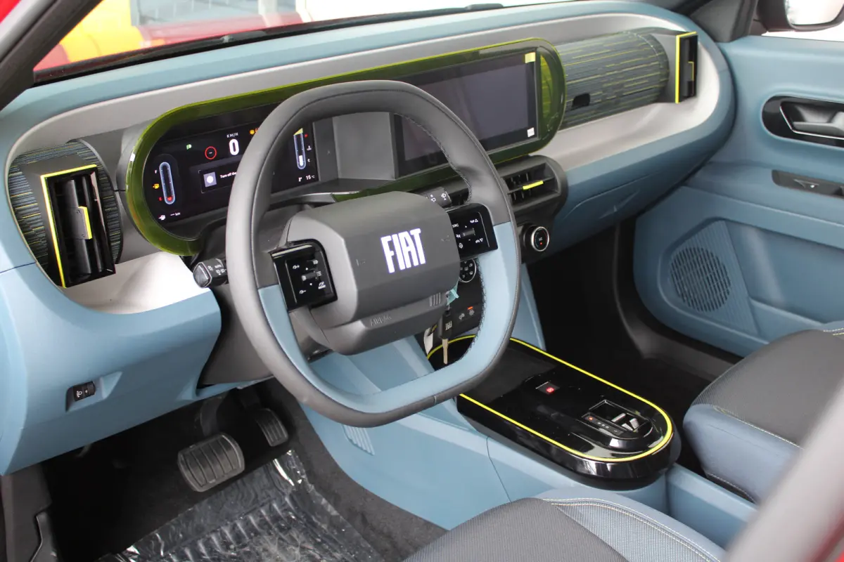 1.2 Hybrid ICON | Achterbank in delen neerklapbaar | Achterbank neerklapbaar | Achterspoiler
