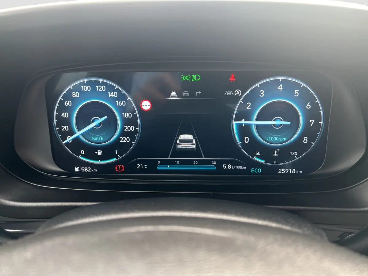 1.0 T-GDI 100pk Premium | Carplay | Climate control | Cruise control | Stoel/stuurverwarming | Camera | Parkeersensoren | DAB | Premium Audio | Lichtmetalen velgen | Navigatie