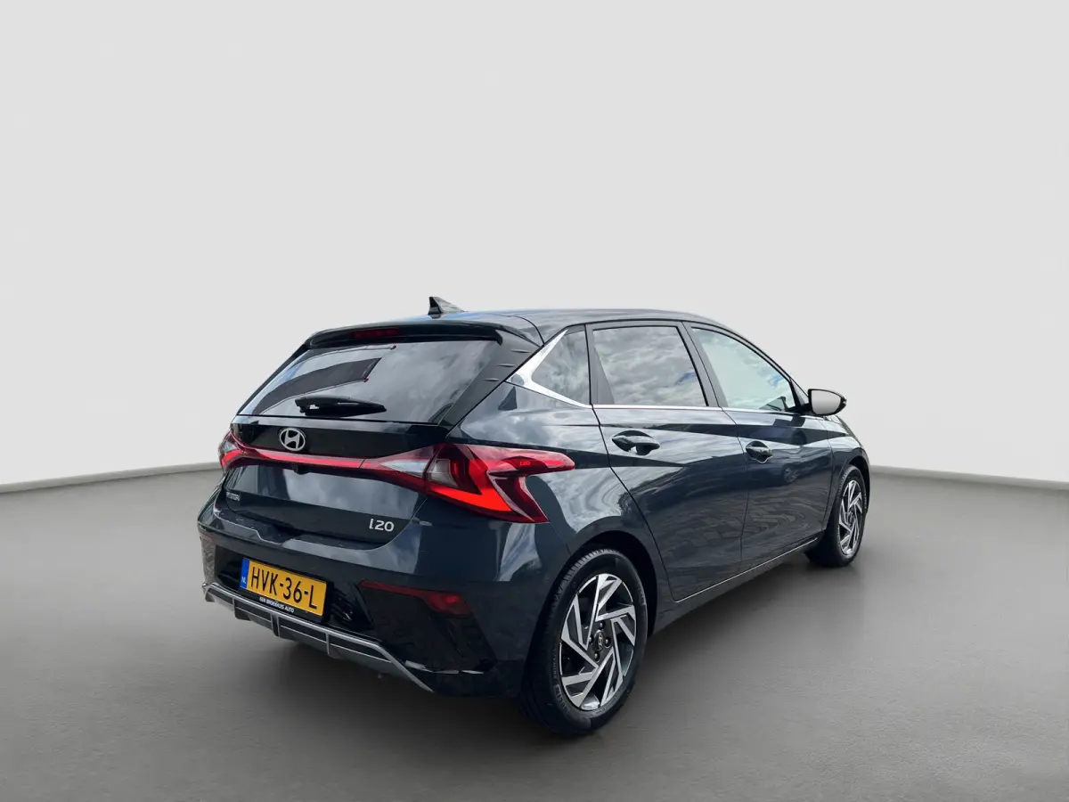 1.0 T-GDI 100pk Premium | Carplay | Climate control | Cruise control | Stoel/stuurverwarming | Camera | Parkeersensoren | DAB | Premium Audio | Lichtmetalen velgen | Navigatie