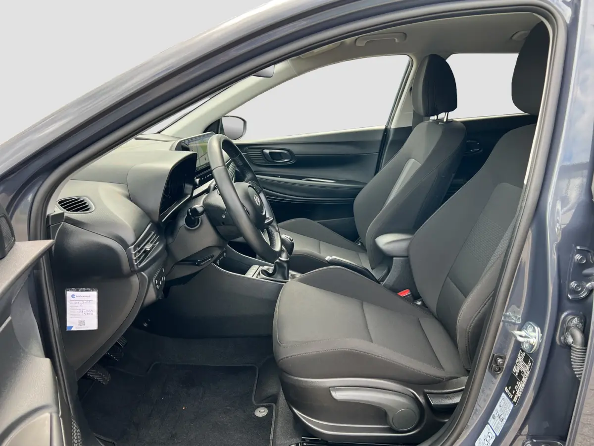 1.0 T-GDI 100pk Premium | Carplay | Climate control | Cruise control | Stoel/stuurverwarming | Camera | Parkeersensoren | DAB | Premium Audio | Lichtmetalen velgen | Navigatie