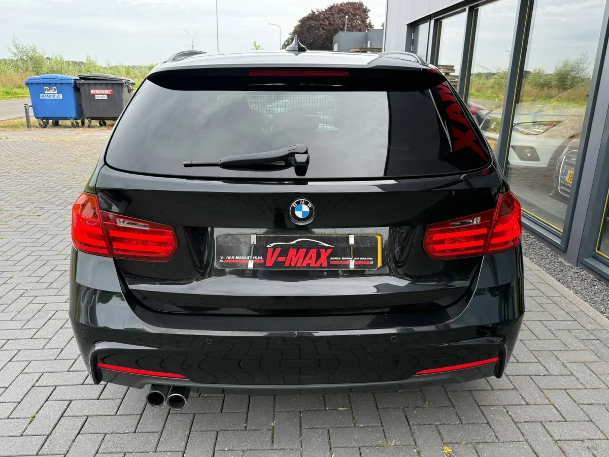 328i Aut M-Tech Sport Pano Leder Navi Xenon