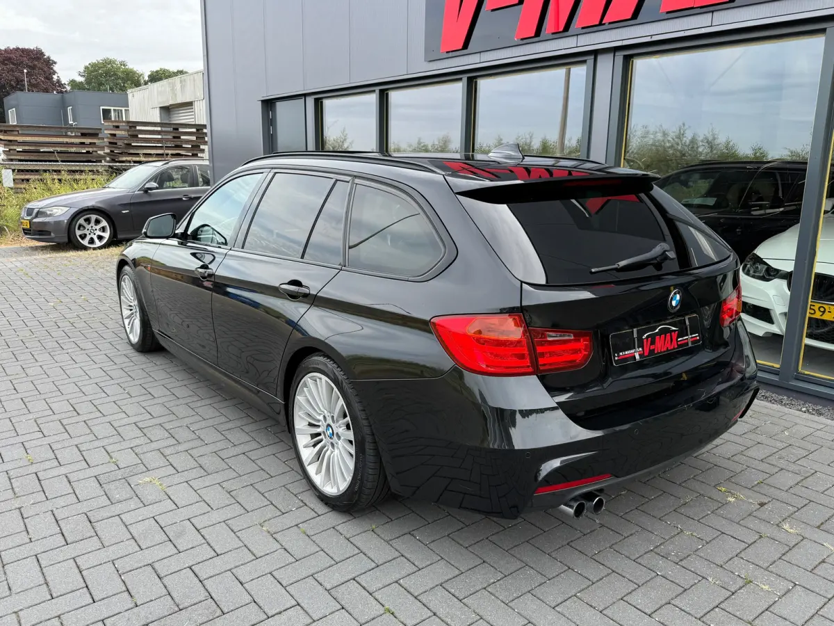328i Aut M-Tech Sport Pano Leder Navi Xenon