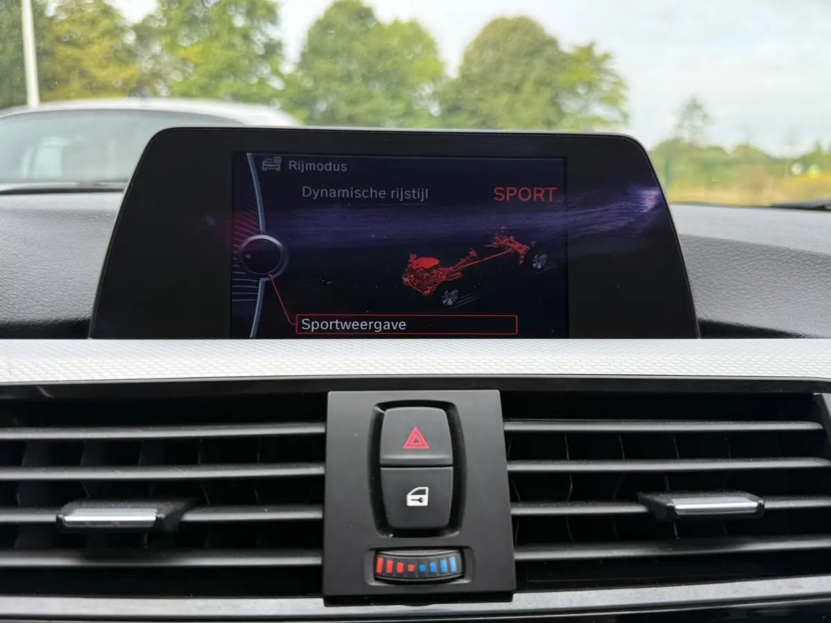 328i Aut M-Tech Sport Pano Leder Navi Xenon
