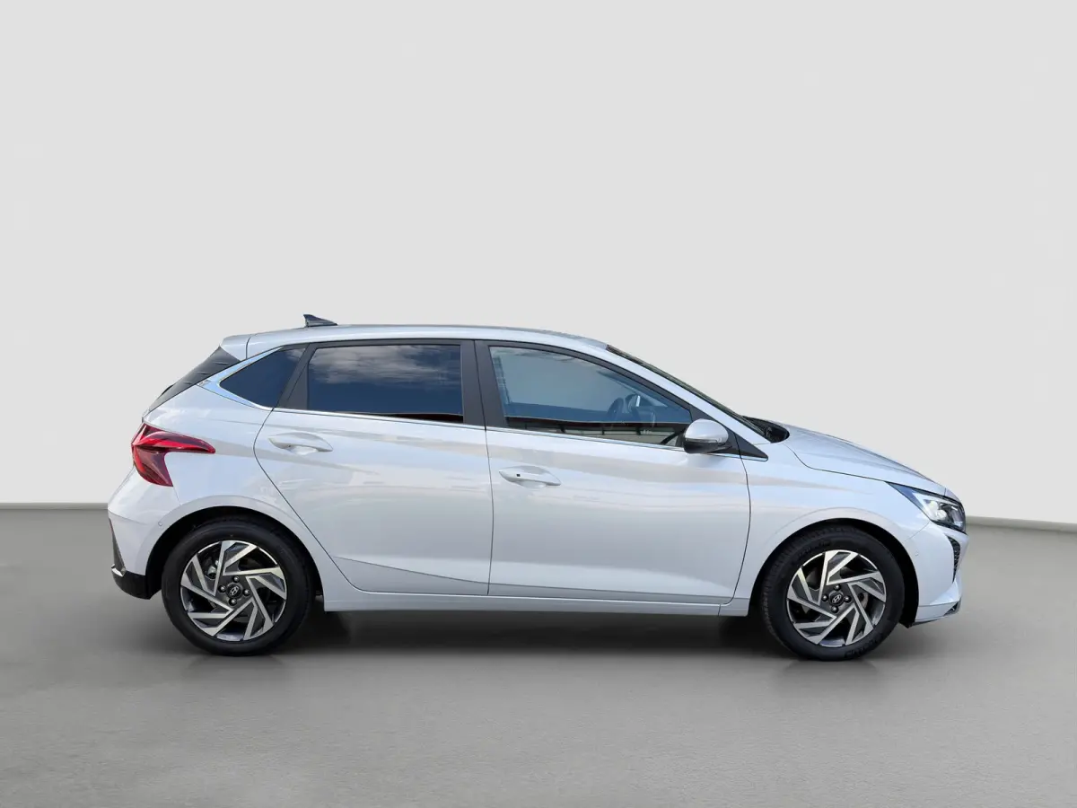 1.0 T-GDI 100pk Premium | Carplay | Climate control | Cruise control | Stoel/stuurverwarming | Camera | Parkeersensoren | DAB | Premium Audio | Lichtmetalen velgen | Navigatie