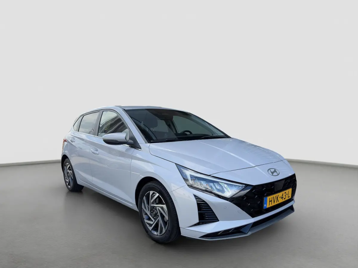 1.0 T-GDI 100pk Premium | Carplay | Climate control | Cruise control | Stoel/stuurverwarming | Camera | Parkeersensoren | DAB | Premium Audio | Lichtmetalen velgen | Navigatie