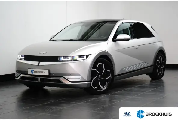 Lounge 77.4 kWh | Achterstoelen verwarmd | Achteruitrij assistent | Airco (automatisch)
