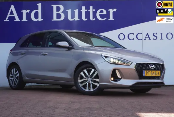 1.0 T-GDI First Edition / Camera / Navi / Cruise / ECC / Carplay / = 90.000 KM !!