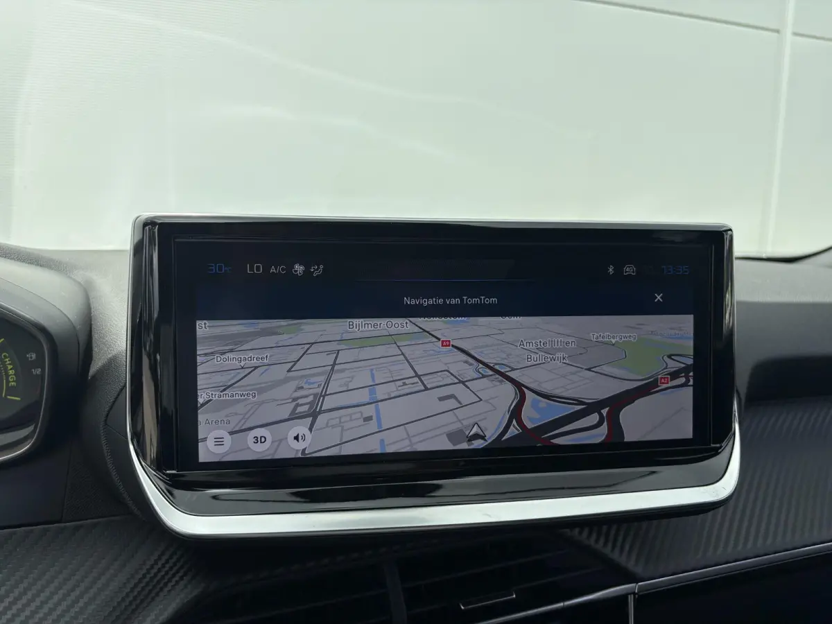 1.2 Hybrid 110 Business | Parkeerhulp | Cruise control | Apple Carplay/Android Auto