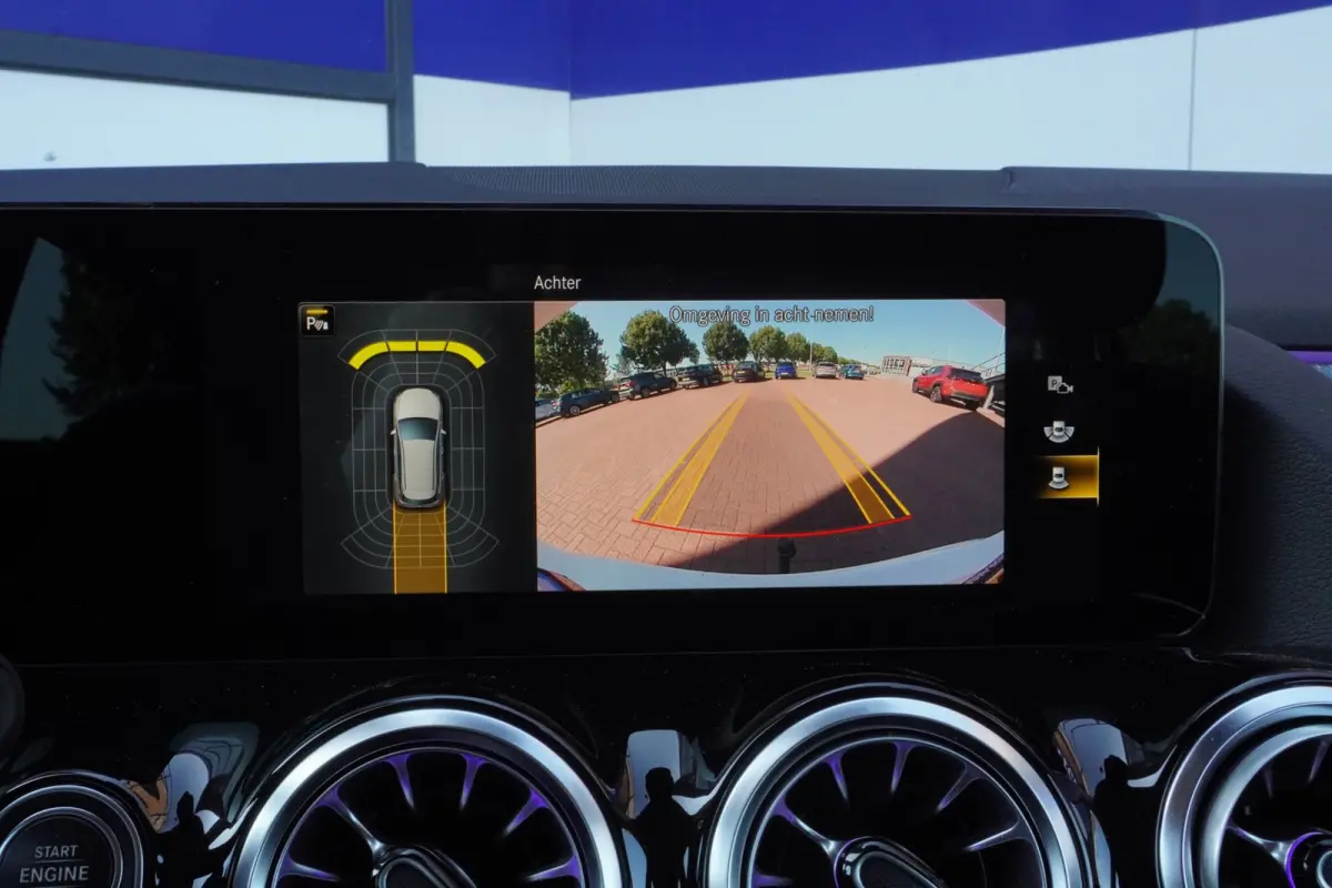 180 Business Solution Luxury / Virtual / Volleder / Camera / LED / Navigatie = ZEER MOOI+TOP AANBIEDING !!