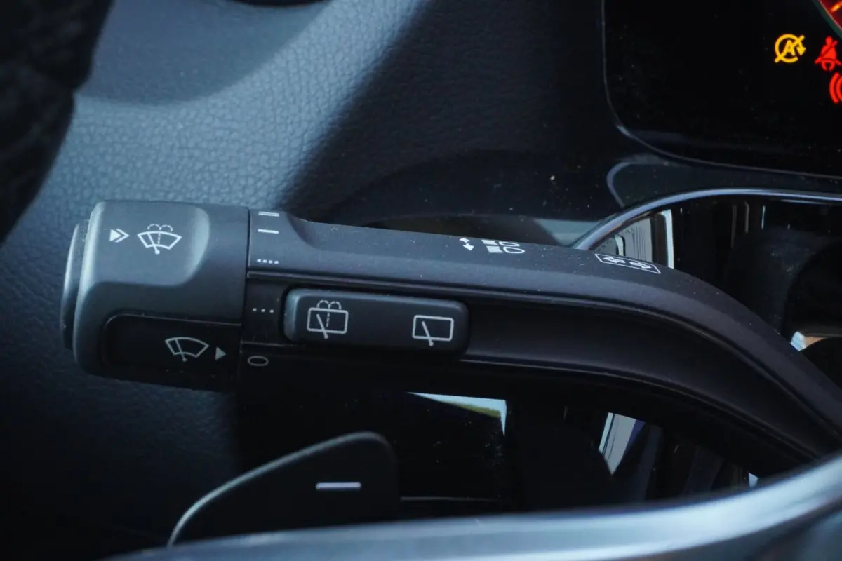 180 Business Solution Luxury / Virtual / Volleder / Camera / LED / Navigatie = ZEER MOOI+TOP AANBIEDING !!