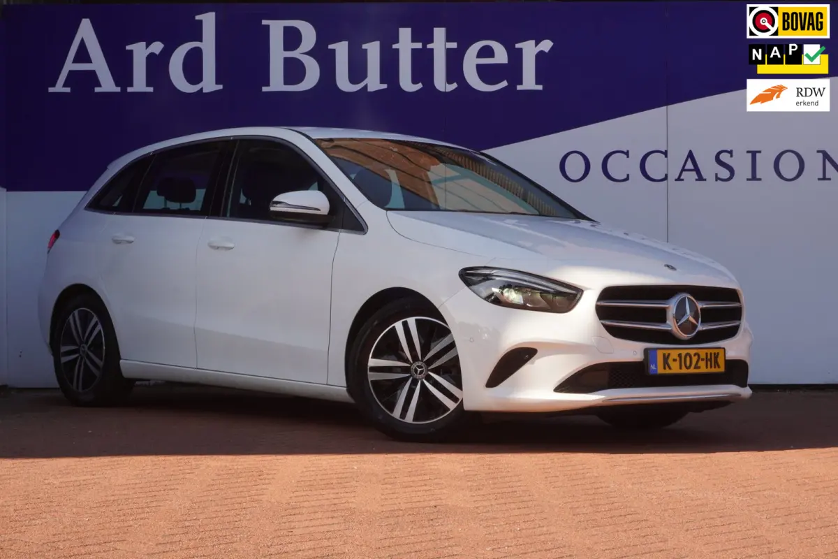 180 Business Solution Luxury / Virtual / Volleder / Camera / LED / Navigatie = ZEER MOOI+TOP AANBIEDING !!