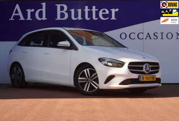 180 Business Solution Luxury / Virtual / Volleder / Camera / LED / Navigatie = ZEER MOOI+TOP AANBIEDING !!