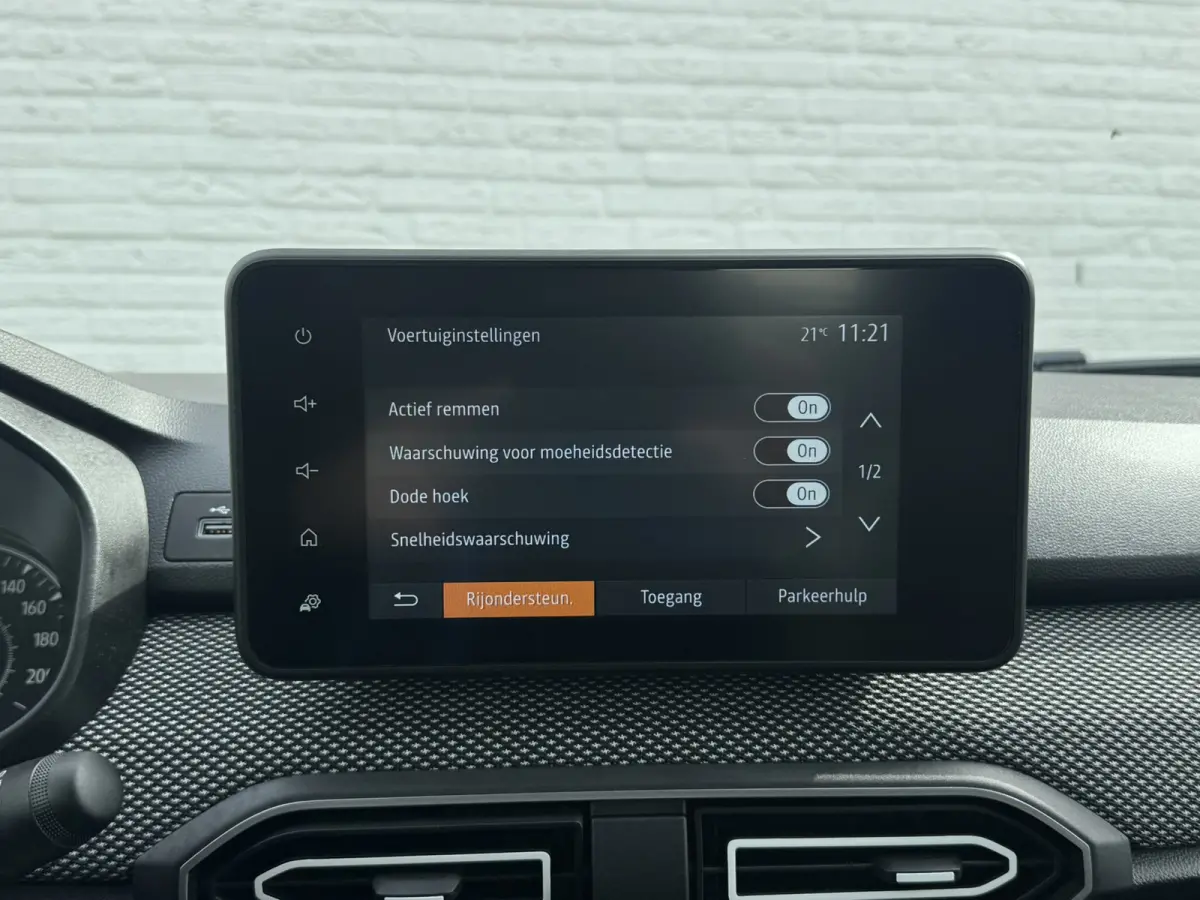 1.0 TCe Journey Camera Airco Cruise Carplay PDC- Voor en Achter