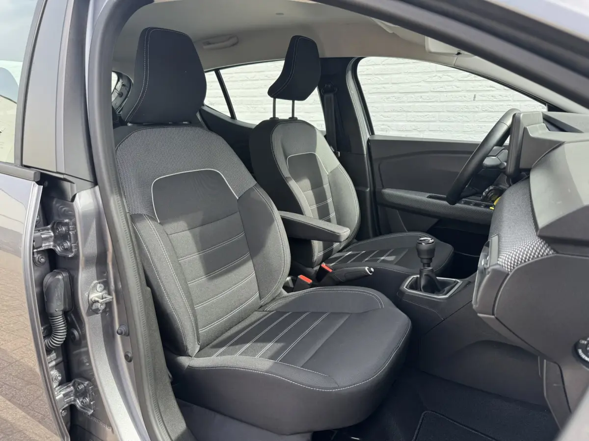 1.0 TCe Journey Camera Airco Cruise Carplay PDC- Voor en Achter