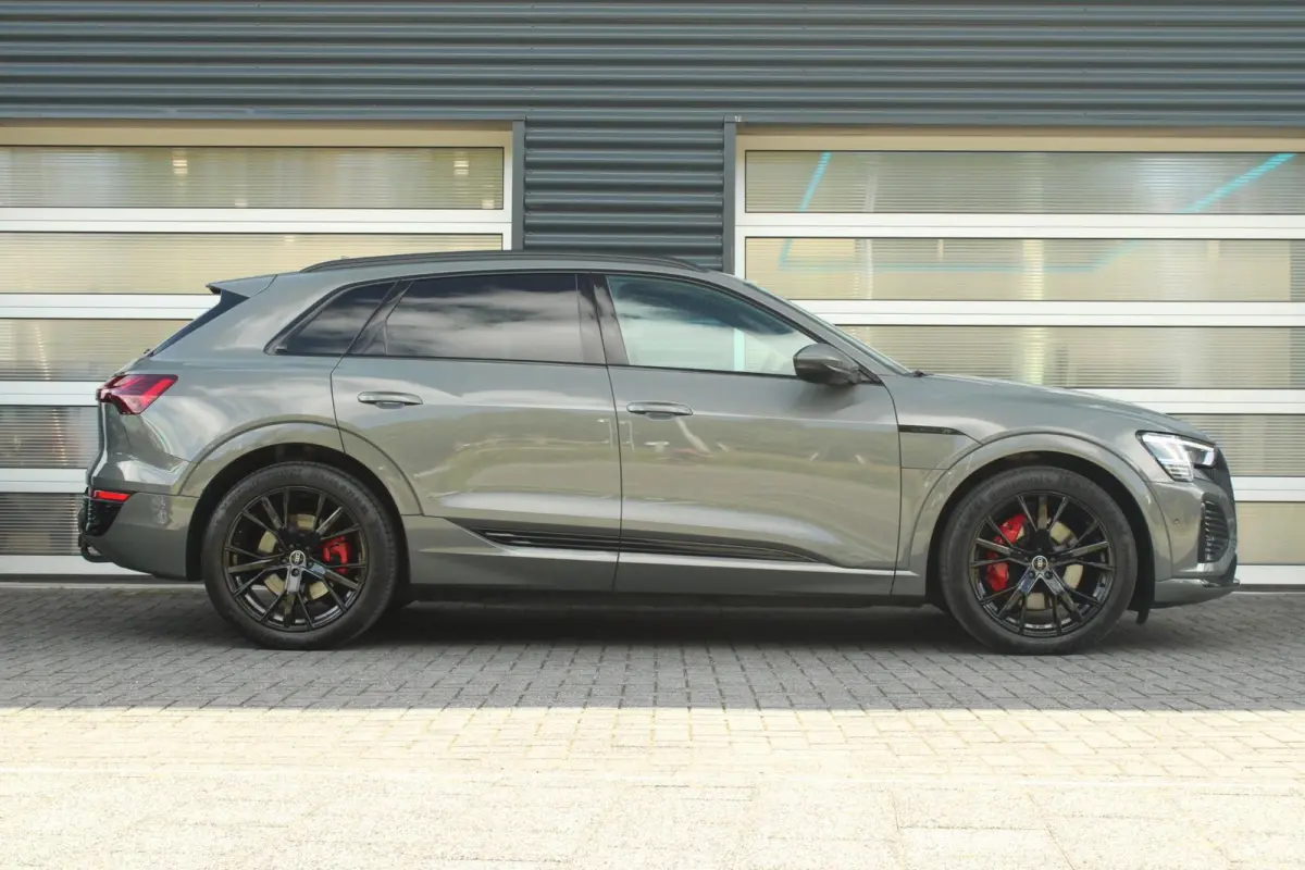 50 340pk quattro S Edition 95 kWh | Trekhaak | Elek. Sportstoelen + Memory | Stuur + Stoelverwarming | Adaptieve Cruise Control | Achteruitrijcamera