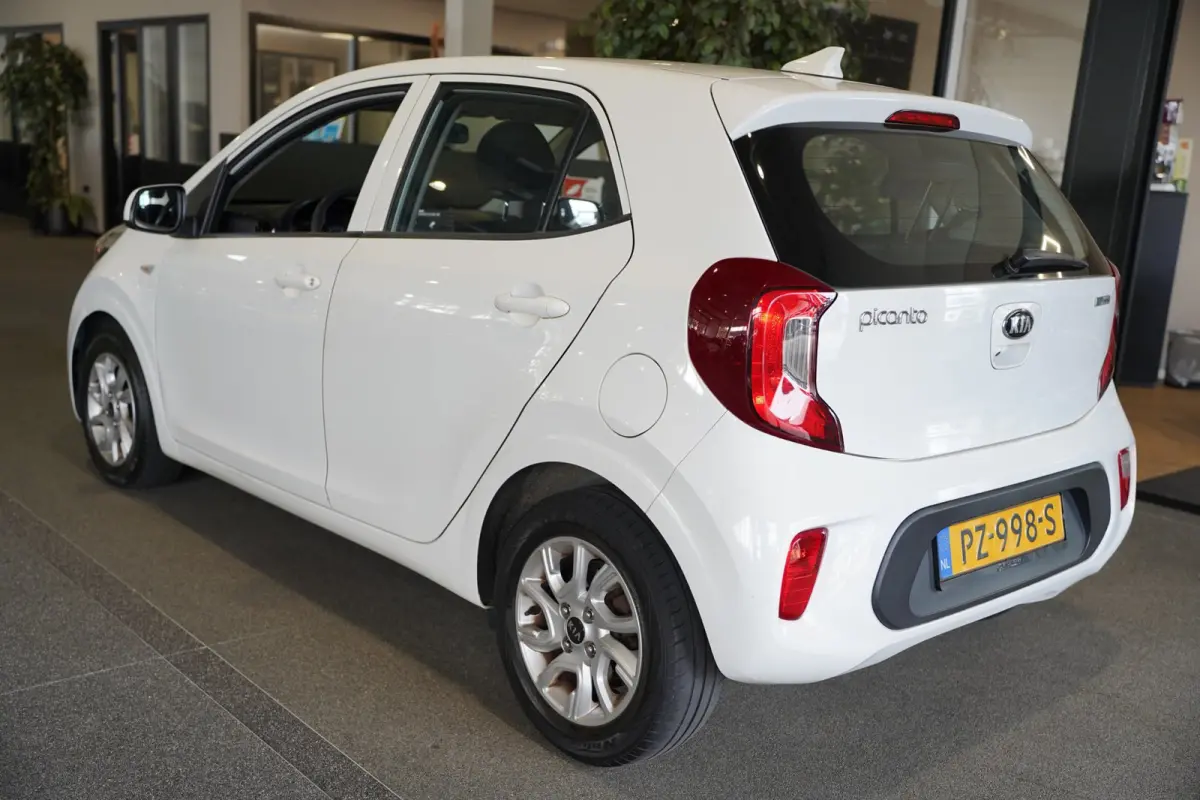 1.0 CVVT ComfortPlusLine Navi Cam Airco Cv Elek ramen