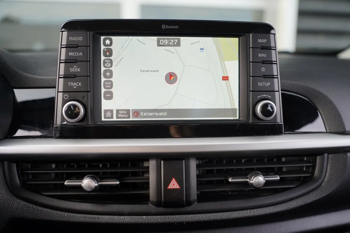 1.0 CVVT ComfortPlusLine Navi Cam Airco Cv Elek ramen