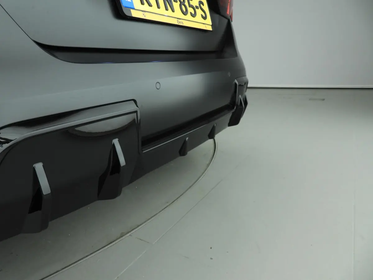 120 M Sportpakket Pro / Premium Pack / Panoramadak / Harman-Kardon /  Camera / Getint glas / Alu wielen 19 inch