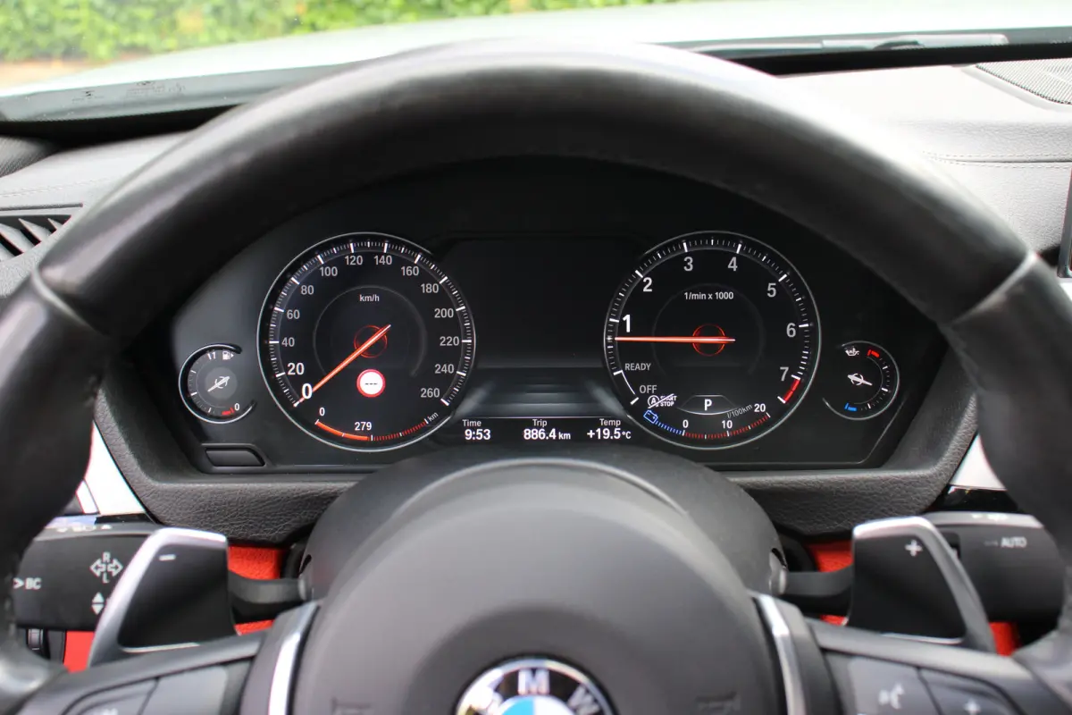 440i xDrive High Executive UNIEK | NL-AUTO! | DEALER OH! | PANODAK | ELEKTR. STOEL INCL. MEMORY | STOELVERWARMING | CAMERA | CRUISE | LEDER | LED | PARK SENS V+A