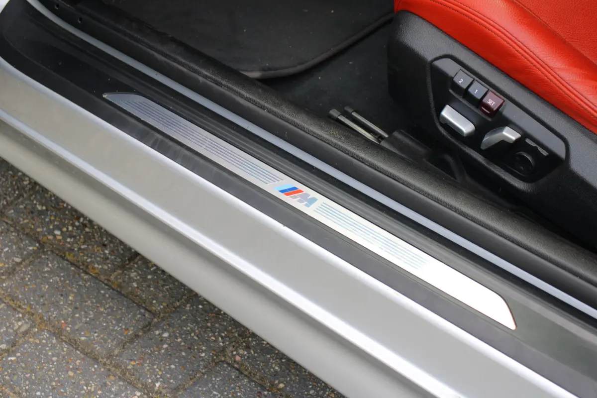 440i xDrive High Executive UNIEK | NL-AUTO! | DEALER OH! | PANODAK | ELEKTR. STOEL INCL. MEMORY | STOELVERWARMING | CAMERA | CRUISE | LEDER | LED | PARK SENS V+A
