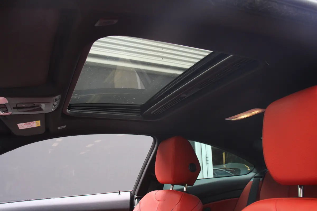 440i xDrive High Executive UNIEK | NL-AUTO! | DEALER OH! | PANODAK | ELEKTR. STOEL INCL. MEMORY | STOELVERWARMING | CAMERA | CRUISE | LEDER | LED | PARK SENS V+A