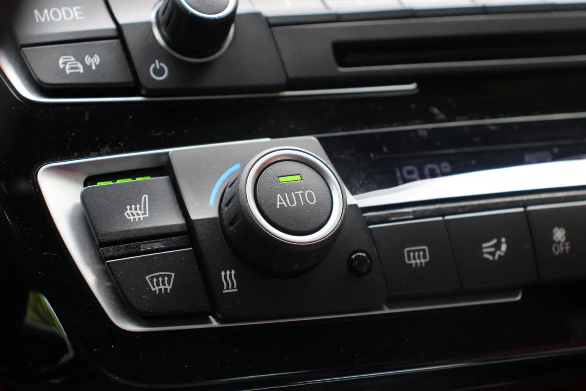 440i xDrive High Executive UNIEK | NL-AUTO! | DEALER OH! | PANODAK | ELEKTR. STOEL INCL. MEMORY | STOELVERWARMING | CAMERA | CRUISE | LEDER | LED | PARK SENS V+A