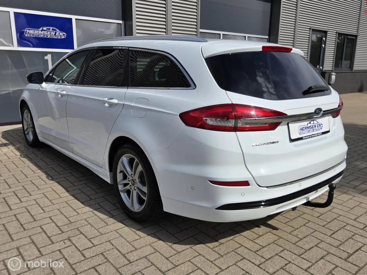 1.5 Titanium Lease Edition