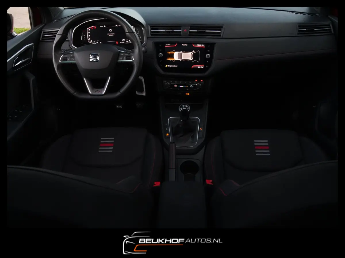 1.0 TSI FR Business Beats Camera Pano Carplay
