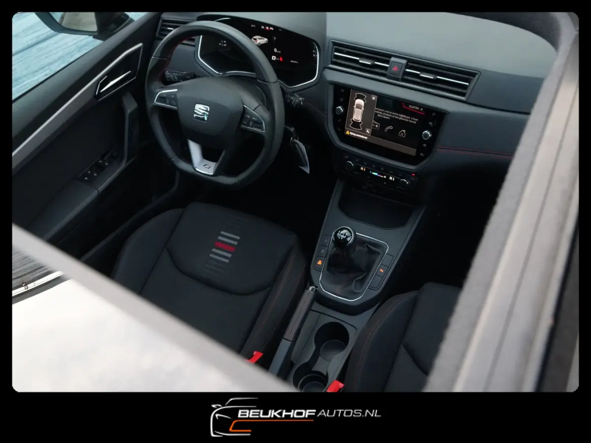 1.0 TSI FR Business Beats Camera Pano Carplay